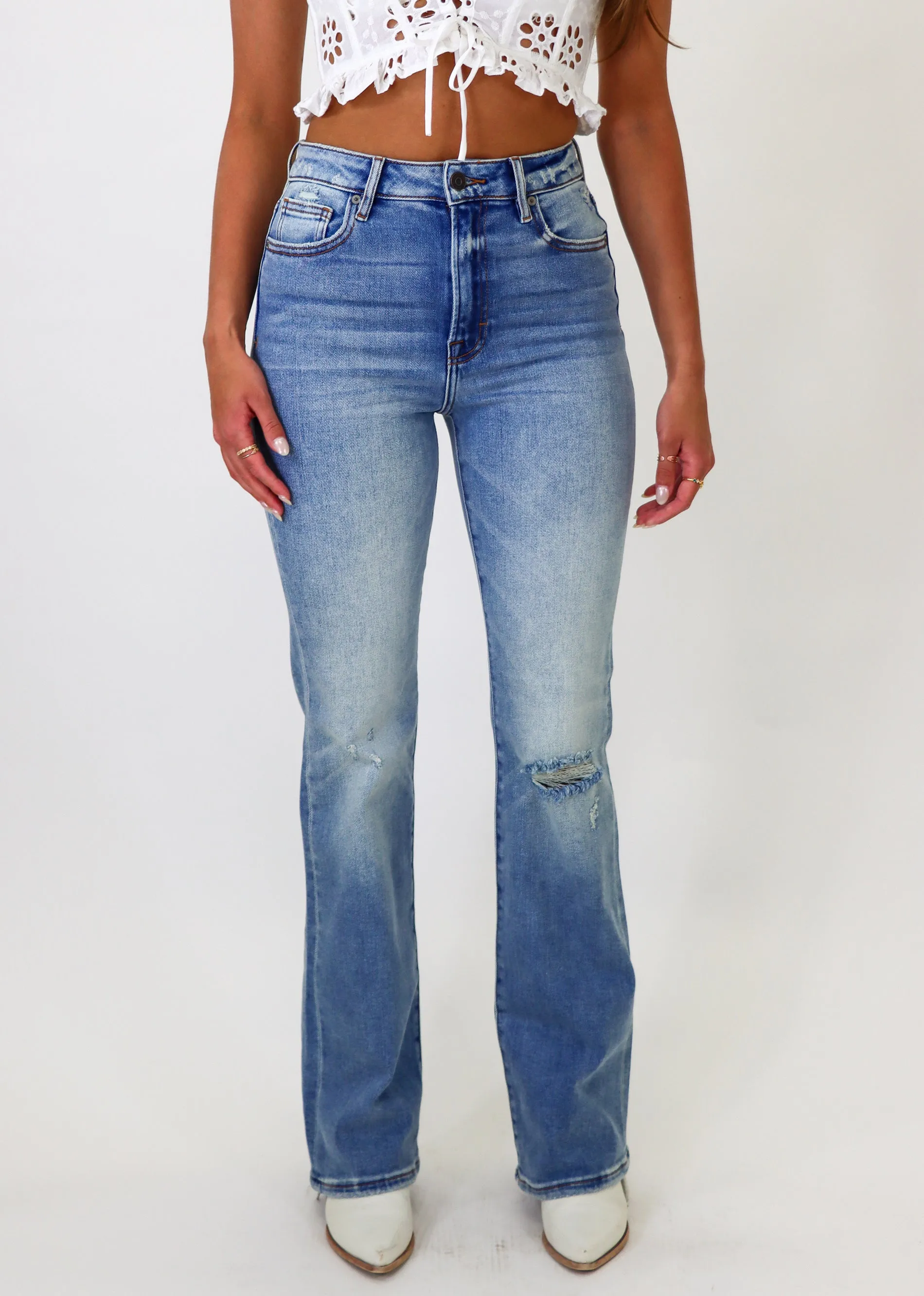 Fool For Love Bootcut Jeans ★ Medium Wash
