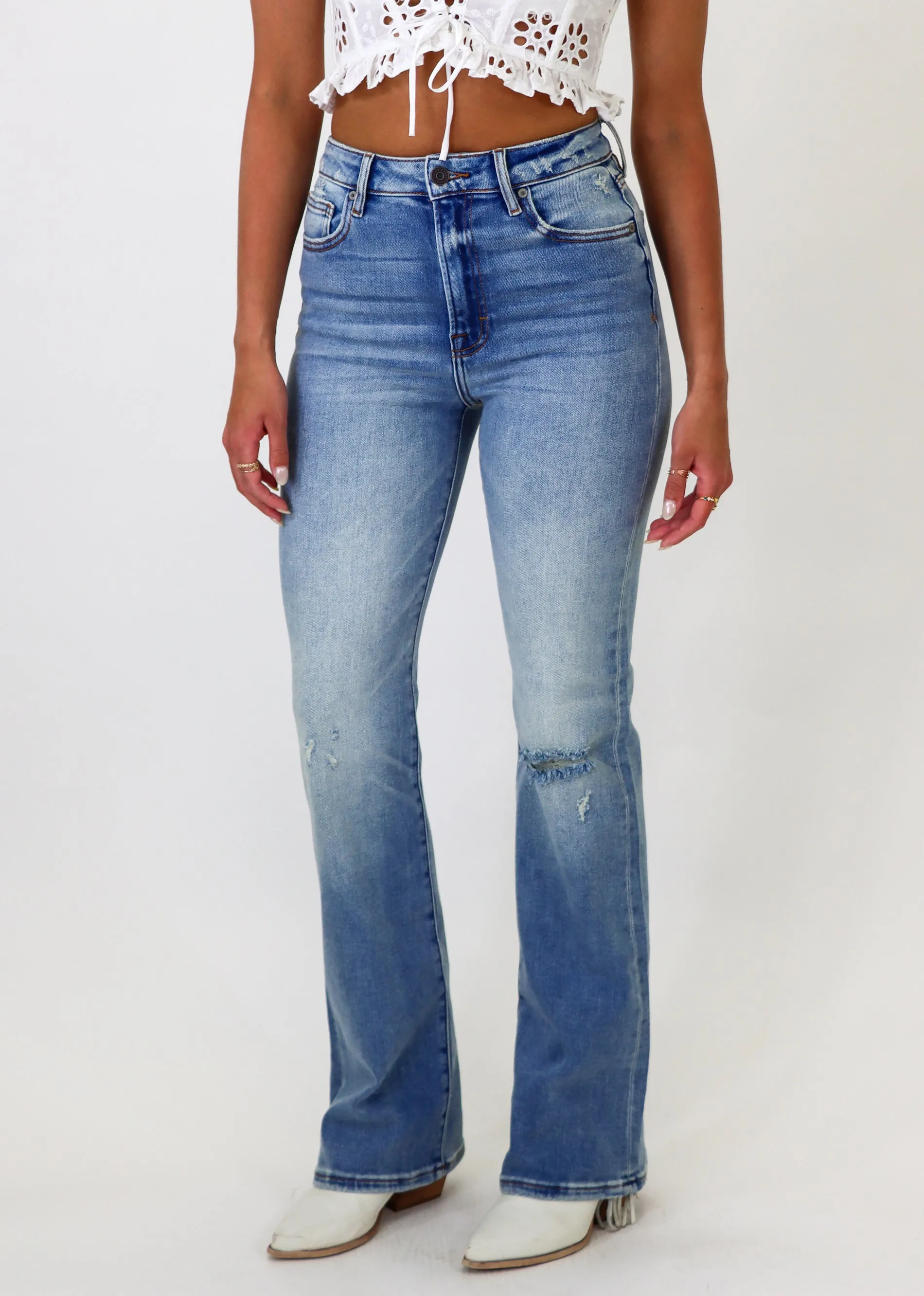 Fool For Love Bootcut Jeans ★ Medium Wash