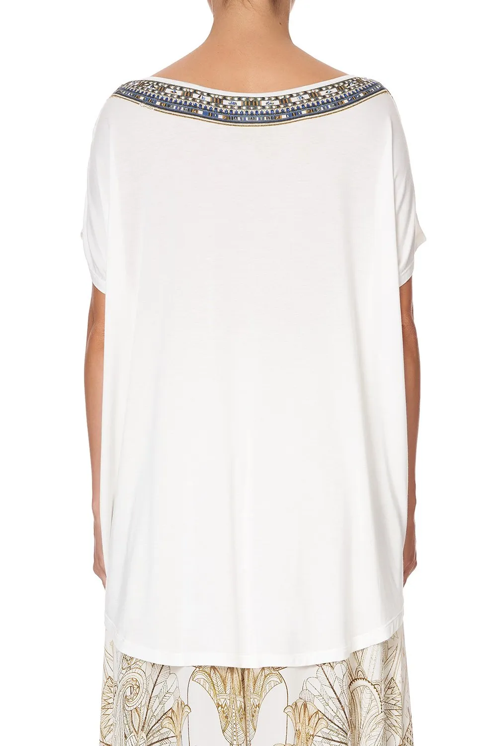 LOOSE FIT TEE THE QUEENS CHAMBER