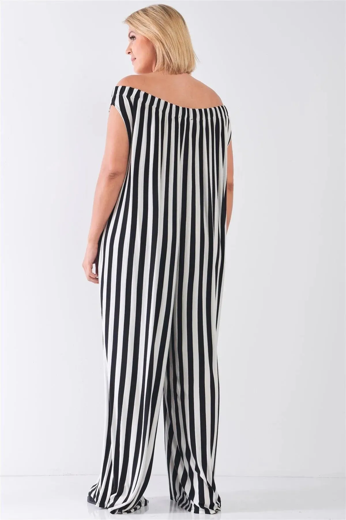 Plus Size Black & White Off-The-Shoulder Stripe Jumpsuit / 2-2-2