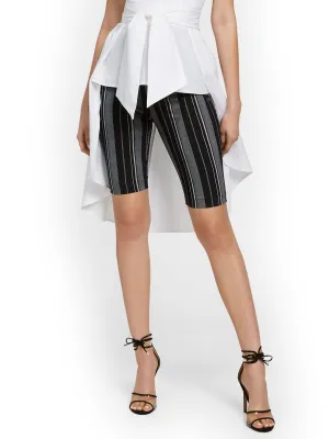 Whitney High-Waisted Pull-On 11-Inch Short - Stripe
